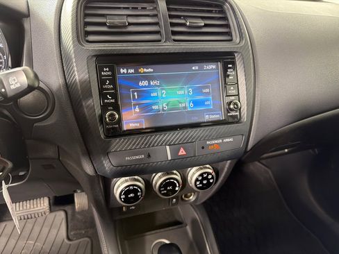 Used 2021 Mitsubishi Outlander Sport ES image 14