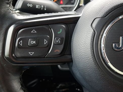 Used 2021 Jeep Wrangler Sport AWD/4WD image 20