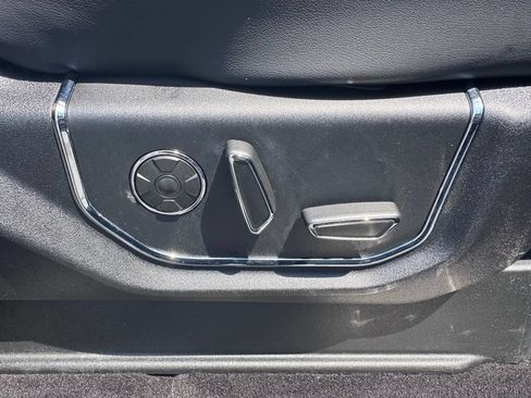 Used 2019 Ford Expedition Platinum AWD/4WD image 29