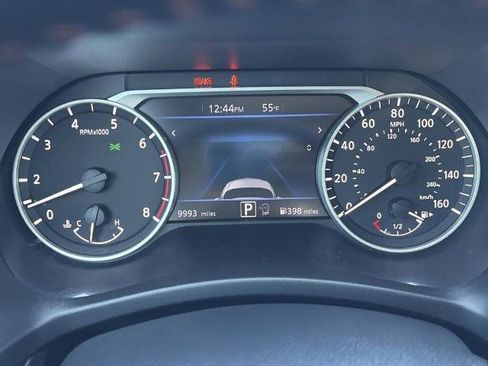 Certified 2025 Nissan Sentra SR image 16