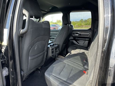Used 2019 RAM 1500 Big Horn AWD/4WD image 13