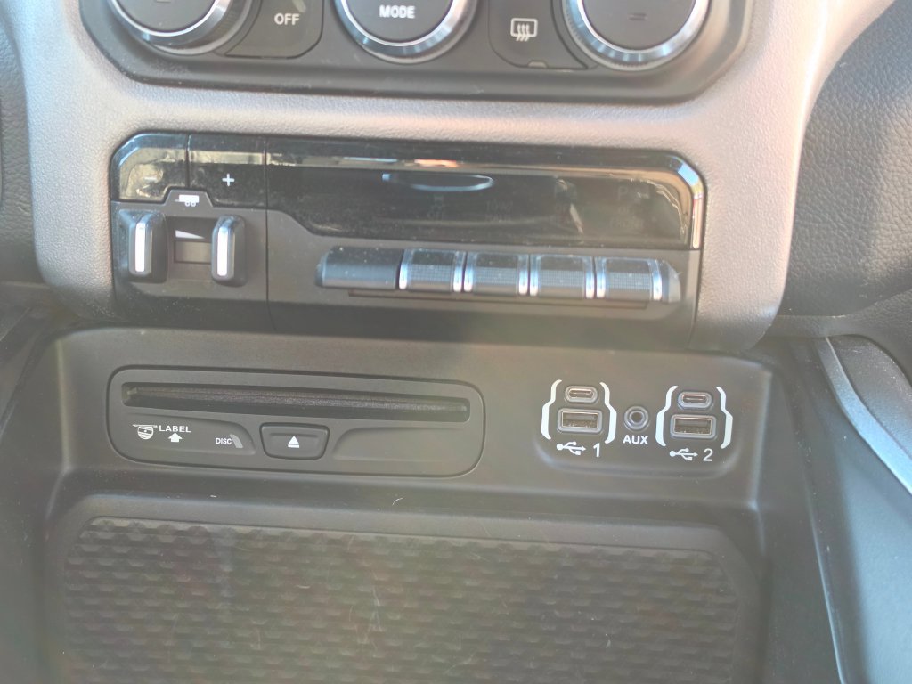 Used 2019 RAM 1500 Big Horn AWD/4WD image 16
