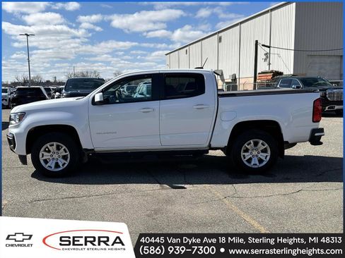 Used 2022 Chevrolet Colorado LT w/ Luxury Package image 2
