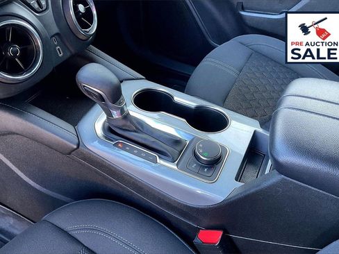 Used 2021 Chevrolet Blazer LT image 16