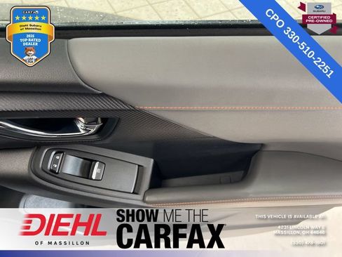 Used 2024 Subaru Crosstrek 2.5i Limited AWD/4WD image 18