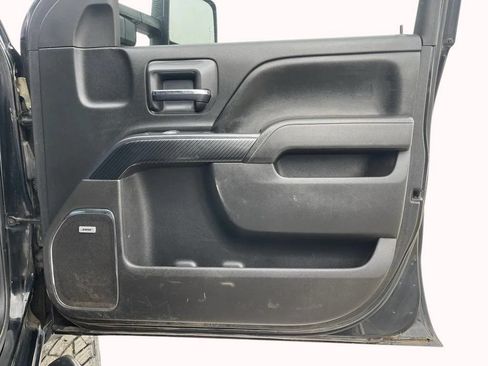 Used 2016 Chevrolet Silverado 3500 LTZ AWD/4WD image 18