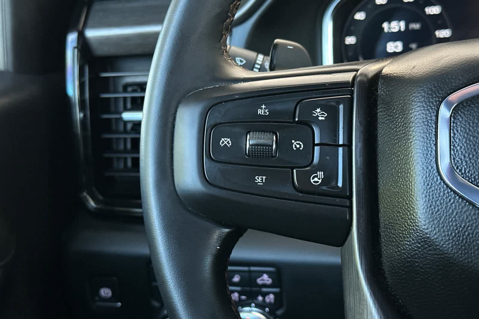 Used 2024 GMC Sierra 1500 AT4 w/ Technology Package AWD/4WD image 26