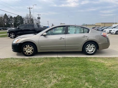 Used 2012 Nissan Altima 2.5 S image 10