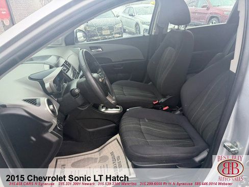 Used 2015 Chevrolet Sonic LT image 10