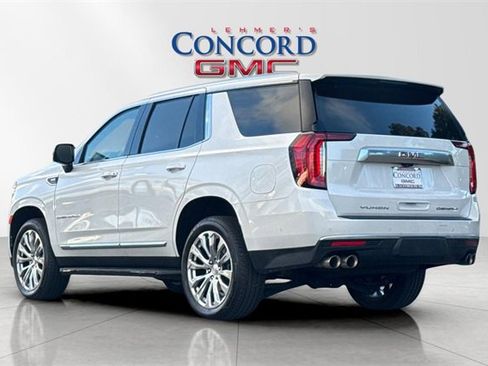 Used 2024 GMC Yukon Denali w/ Advanced Technology Package image 6