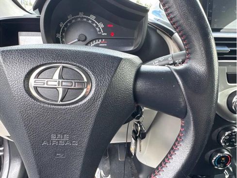 Used 2013 Scion iQ image 12