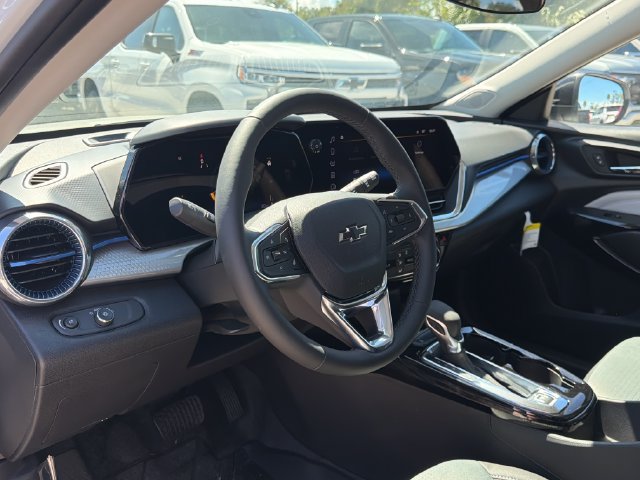 New 2026 Chevrolet Trax LT w/ Driver Confidence Package FWD image 22