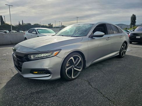 Used 2020 Honda Accord Sport image 4