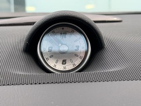 Used 2013 Mercedes-Benz SL 550 image 23