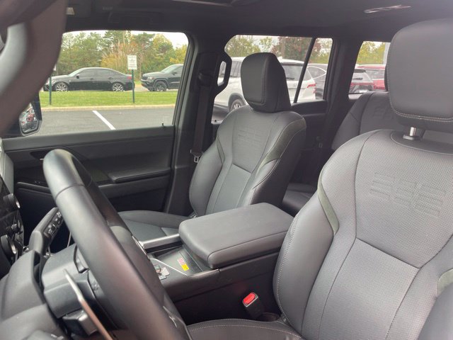 Used 2025 Lexus GX 550 AWD/4WD image 9