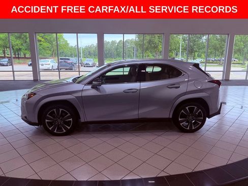 Certified 2023 Lexus UX 250h FWD w/ Accessory Package (Z1) image 5