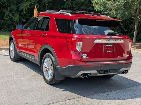 Certified 2022 Ford Explorer King Ranch w/ Premium Technology Package AWD/4WD image 5