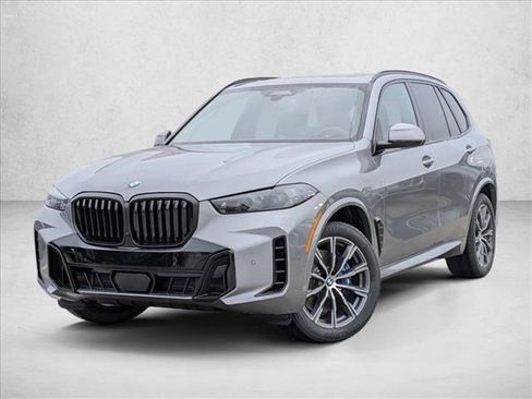 New 2026 BMW X5 xDrive40i w/ M Sport Package image 1