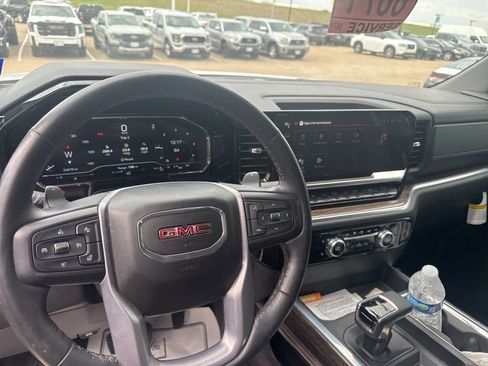 Used 2023 GMC Sierra 1500 Elevation w/ LPO, Elevation Black Package image 14