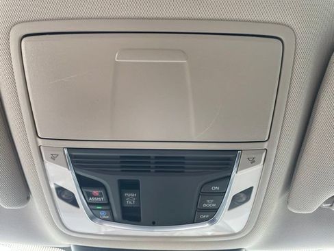 Used 2022 Acura TLX w/ Technology Package AWD/4WD image 31