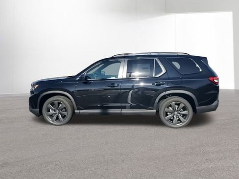 New 2025 Honda Pilot Sport image 5