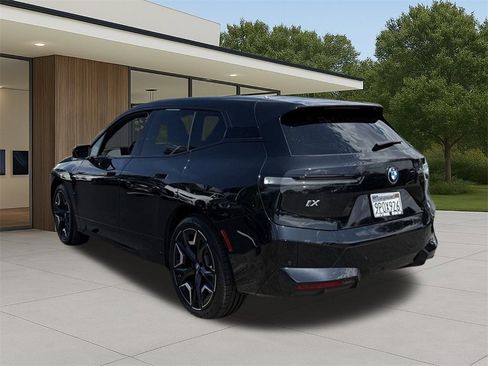 Used 2025 BMW iX xDrive50 w/ Premium Package image 8