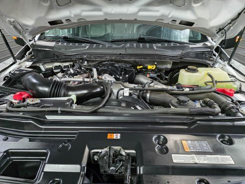 Used 2019 Ford F250 XL w/ Power Equipment Group image 35