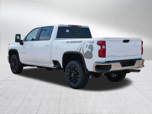New 2026 Chevrolet Silverado 2500 LT AWD/4WD image 3