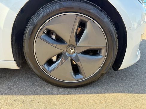 Used 2018 Tesla Model 3 Long Range AWD/4WD image 48