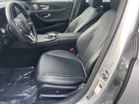 Used 2020 Mercedes-Benz E 350 Sedan image 29