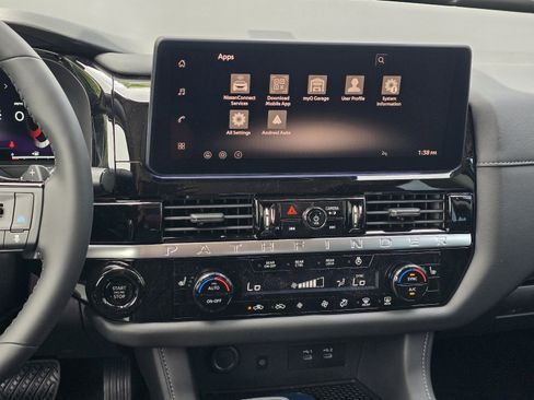 New 2026 Nissan Pathfinder SL AWD/4WD image 16