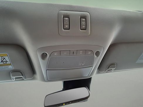 Used 2019 Nissan Murano Platinum w/ Cargo Package image 29