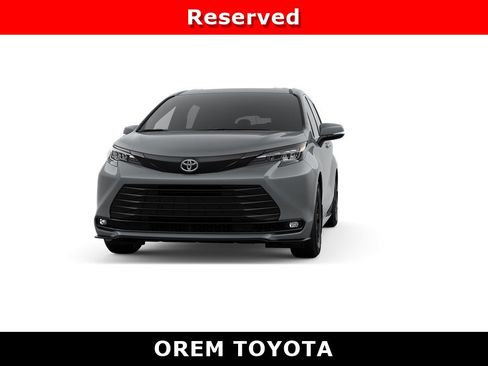 New 2026 Toyota Sienna XLE Woodland Edition AWD/4WD image 18