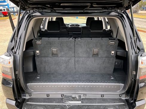 Used 2024 Toyota 4Runner SR5 image 33