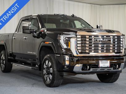 Used 2024 GMC Sierra 2500 Denali