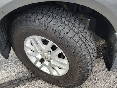 Used 2017 Nissan Frontier SV