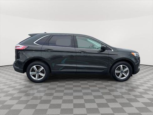 Used 2022 Ford Edge SEL w/ Convenience Package AWD/4WD image 8