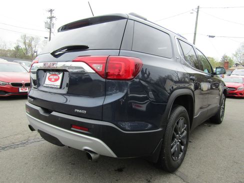 Used 2018 GMC Acadia SLT image 7