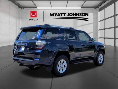Used 2024 Toyota 4Runner SR5 Premium w/ Moonroof Package AWD/4WD image 4