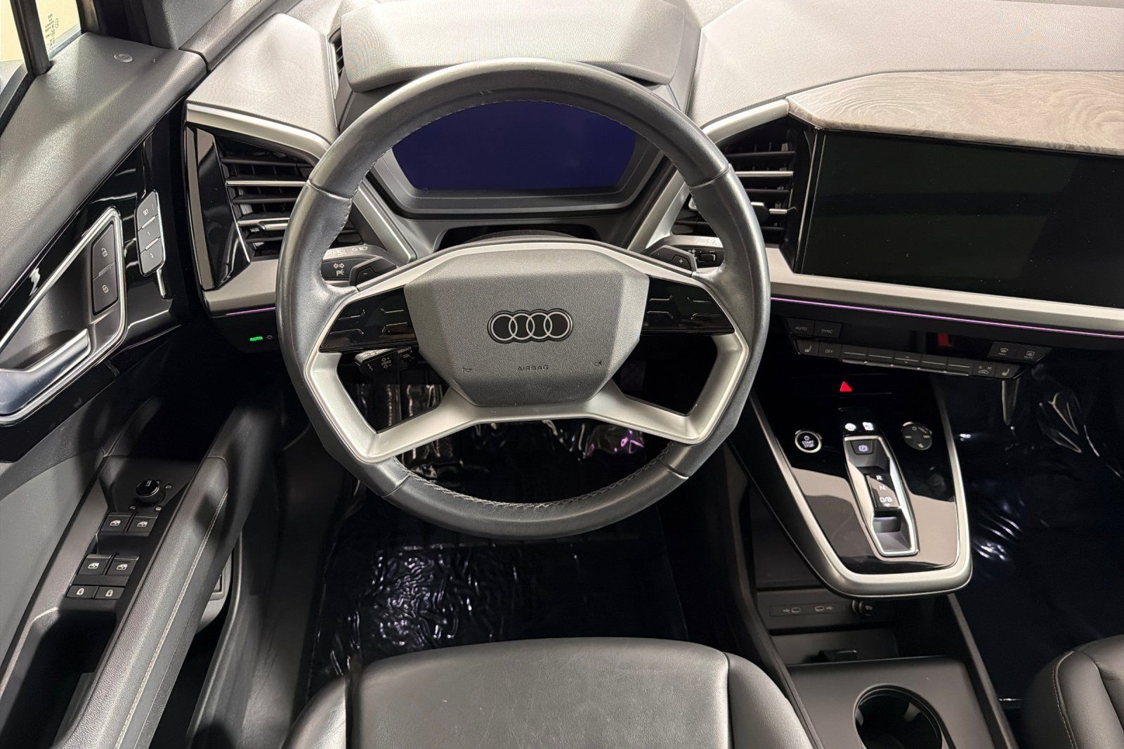 Certified 2023 Audi Q4 e-tron Premium Plus w/ Premium Plus AWD/4WD image 13
