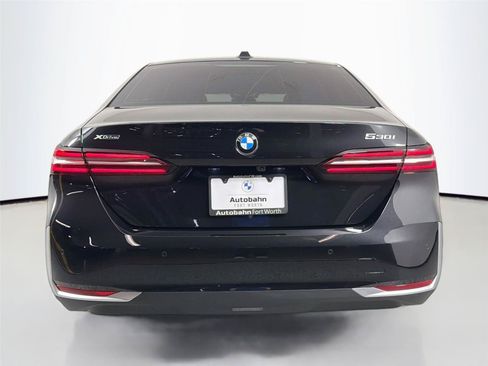 New 2026 BMW 530i xDrive w/ Premium Package AWD/4WD image 12