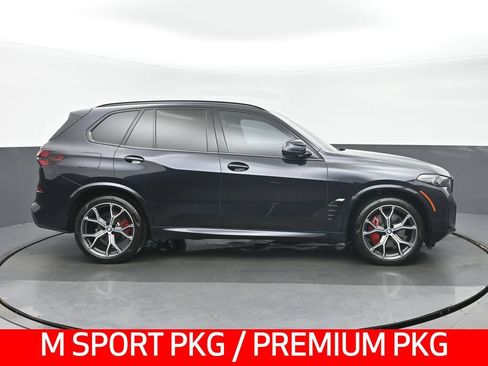 Used 2024 BMW X5 xDrive40i w/ M Sport Package AWD/4WD image 2