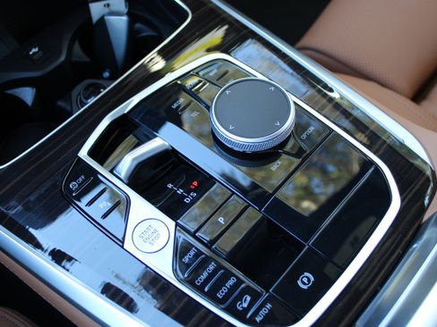 Used 2026 BMW X5 xDrive40i image 27