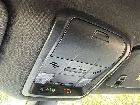 Used 2024 Buick Enclave Essence w/ Technology Package FWD image 33