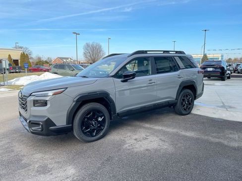 Used 2026 Subaru Outback Limited image 2