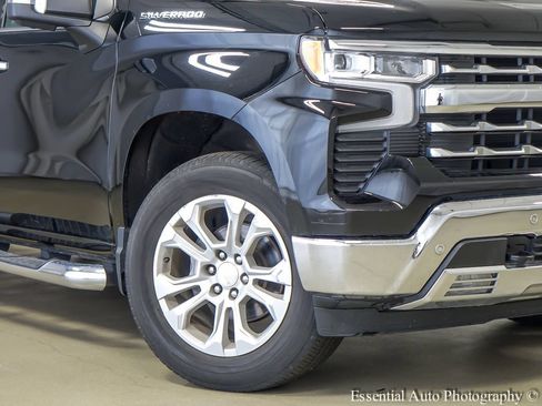 Used 2022 Chevrolet Silverado 1500 LTZ w/ LTZ Premium Package AWD/4WD image 4