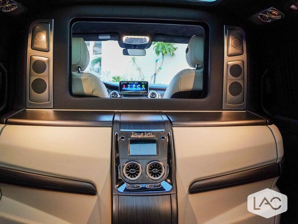 Used 2023 Mercedes-Benz Metris Passenger image 40