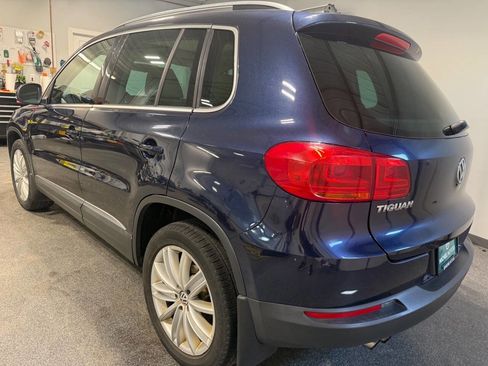 Used 2013 Volkswagen Tiguan SE image 8