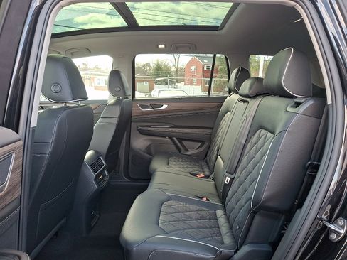 New 2026 Volkswagen Atlas SEL Premium R-Line AWD/4WD image 6