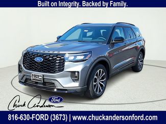 New 2026 Ford Explorer ST-Line AWD/4WD video 1